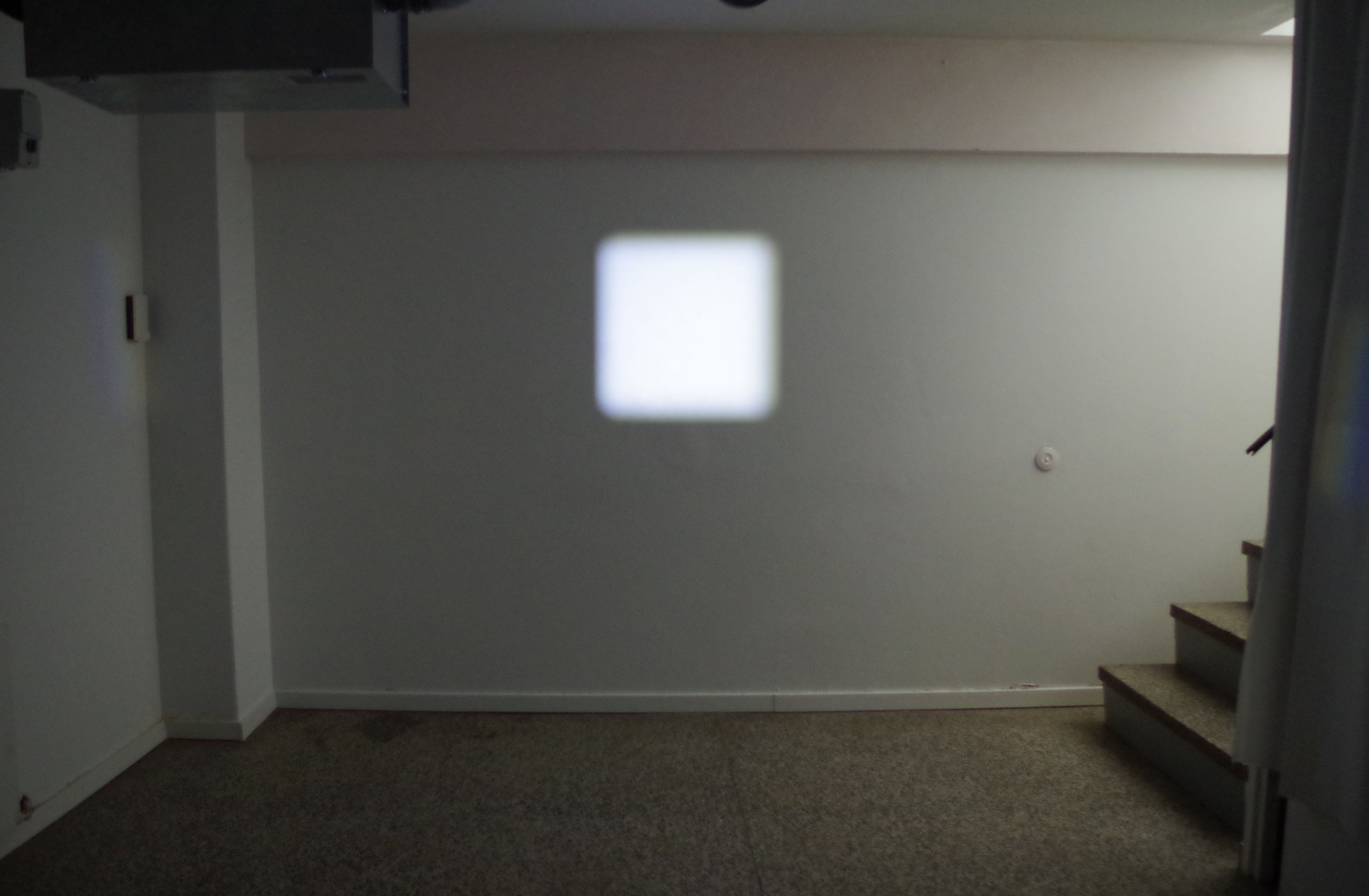 Origine of the image 2, installation, light spot, mirror, different sizes, 2018